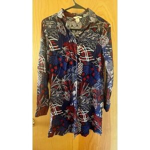 H&M Blue and Red Graphic Button Down Blouse